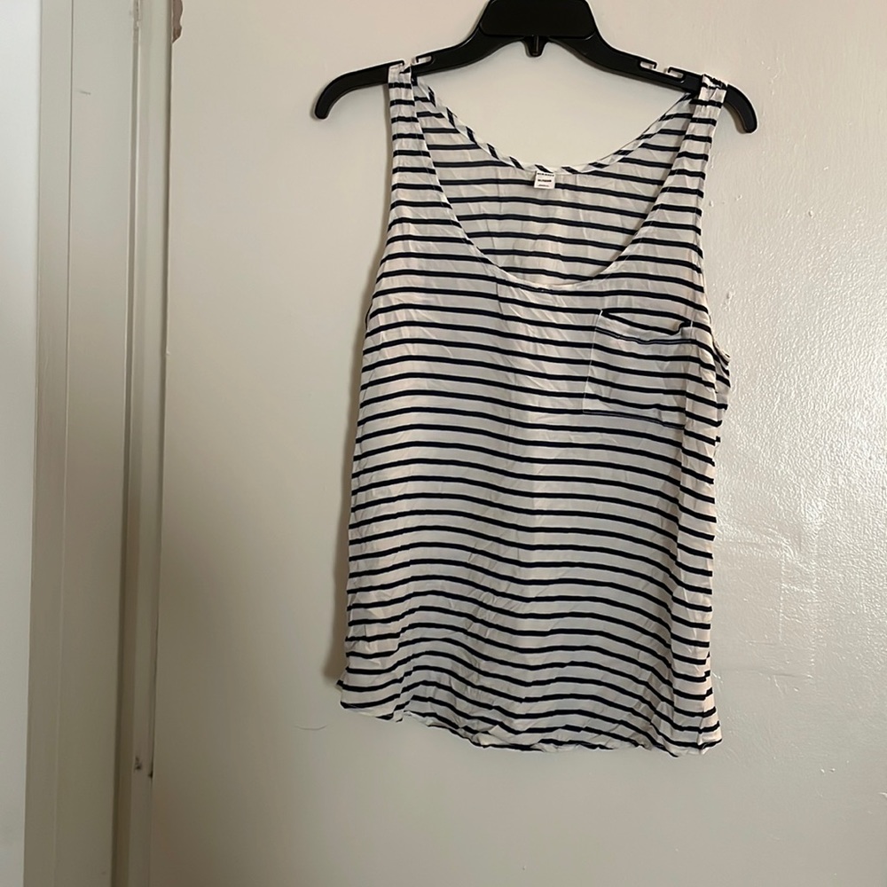 Old navy XL tank